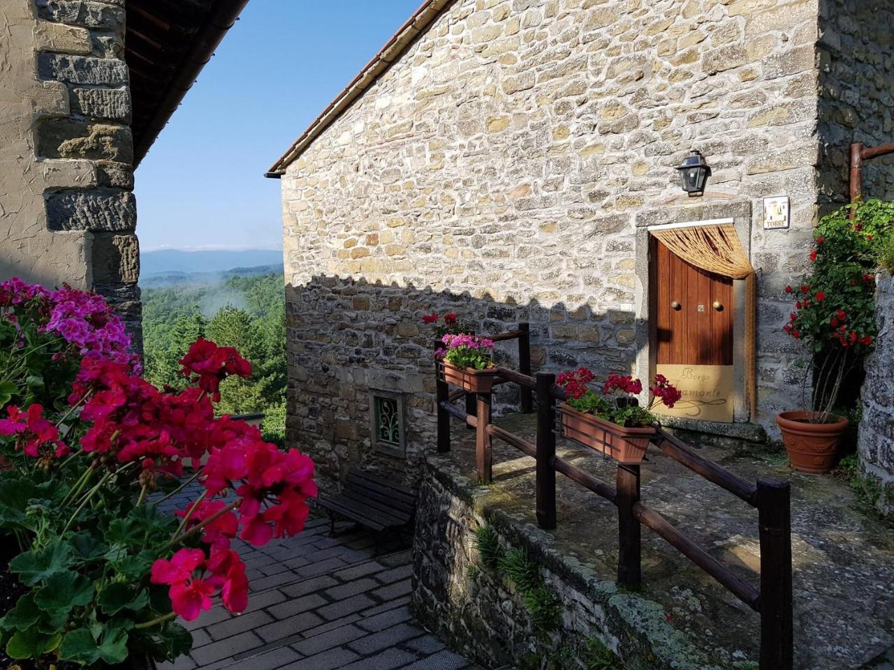 Borgo Tramonte Hotel Pratovecchio Ngoại thất bức ảnh